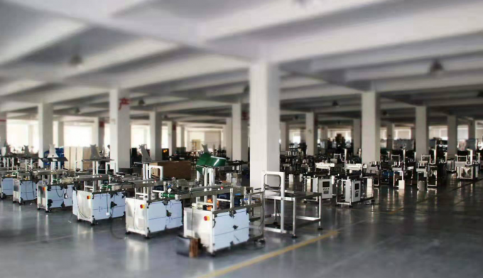 Convogliatore per stampanti a getto d'inchiostro per bottiglie alimentari 10