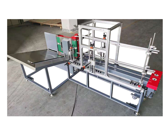 Macchine di alimentazione a cartone ondulato con ricevitore automatico Tipo di custodia verticale